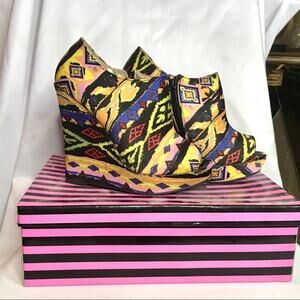 Tribal Print Peep Toe ankle Wedge Heels